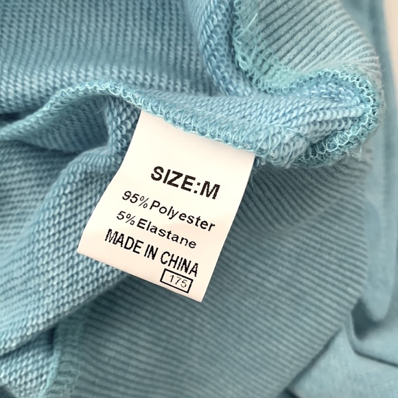 Light blue half button down sweater - Picture 4 of 6